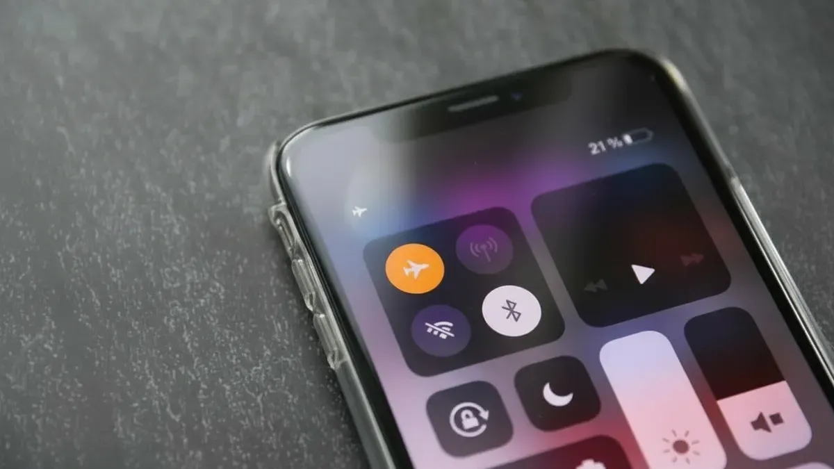 Die versteckten Vorteile des Flugmodus: Mehr als nur eine Flugzeugfunktion