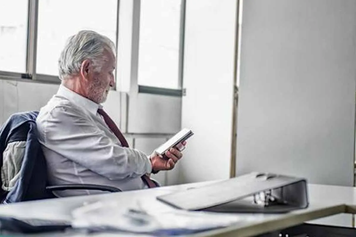 Plötzliche Kündigung nach Ruhestandsankündigung: was jetzt zu tun ist